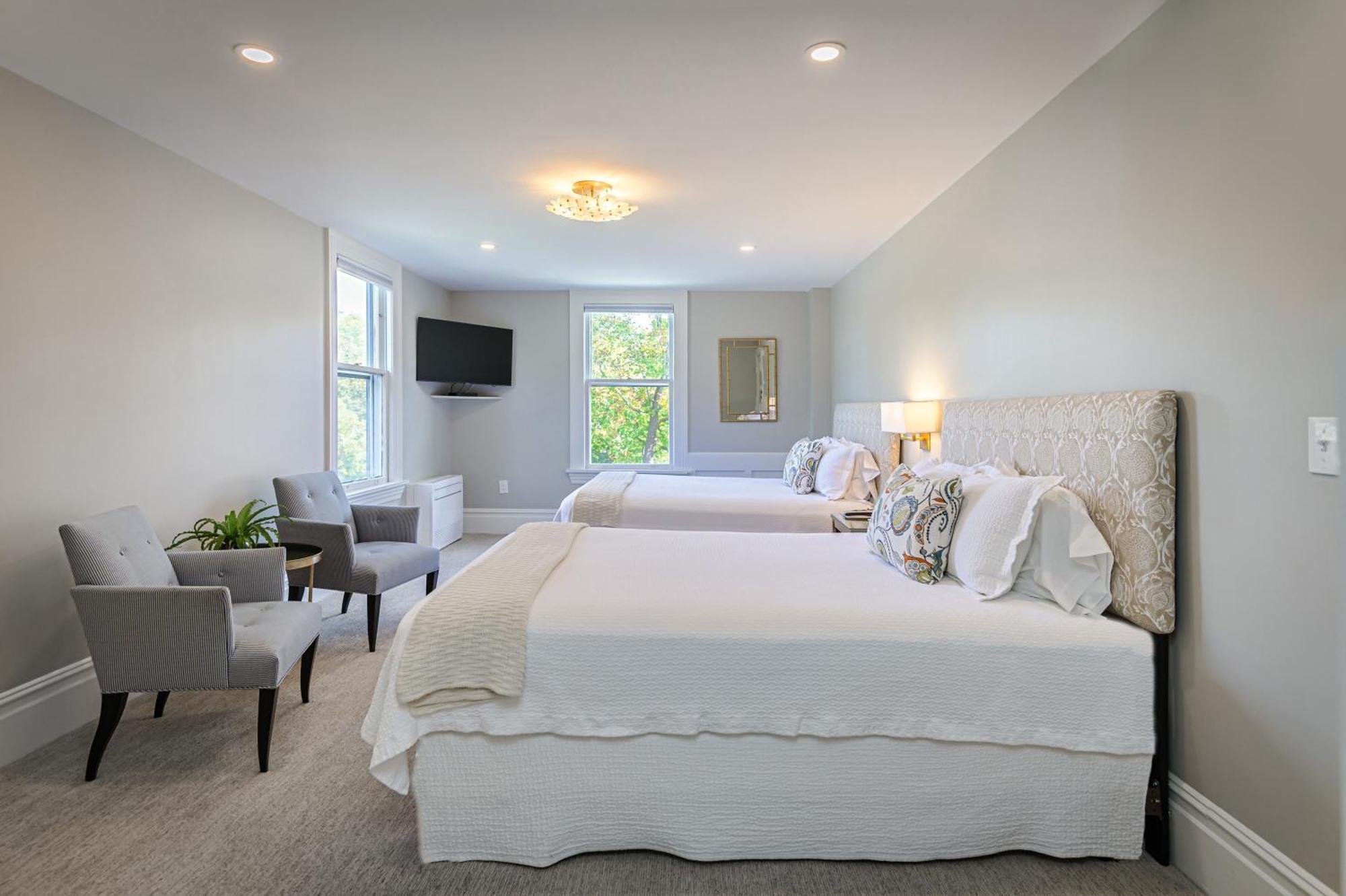 The West Lane Inn Ridgefield Room photo
