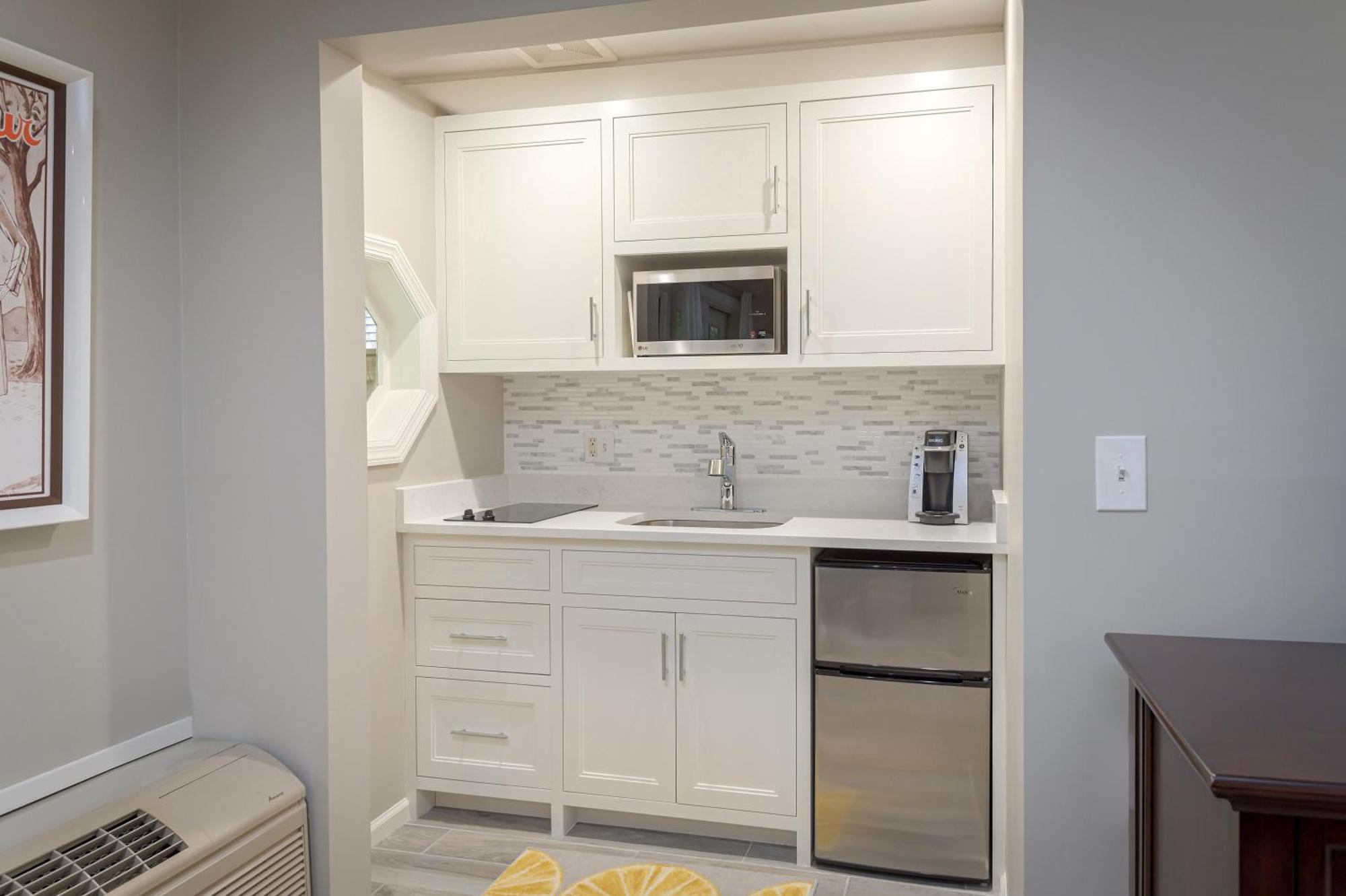 The West Lane Inn Ridgefield Room photo